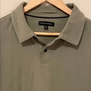 Banana Republic Men's Sage Green Polo Shirt